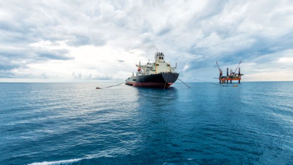 Lebanon believes that its economic waters contain 850 million barrels of oil and no less than 2,700 BCM of natural gas, similar to Israel's potential, including the fields that have already been discovered.  (Shutterstock)