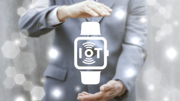 Both watches will come with Bluetooth and Wi-Fi functionality, while the Sport alone will feature built-in GPS to track runs, and NFC for use with Android Pay. (Shutterstock)