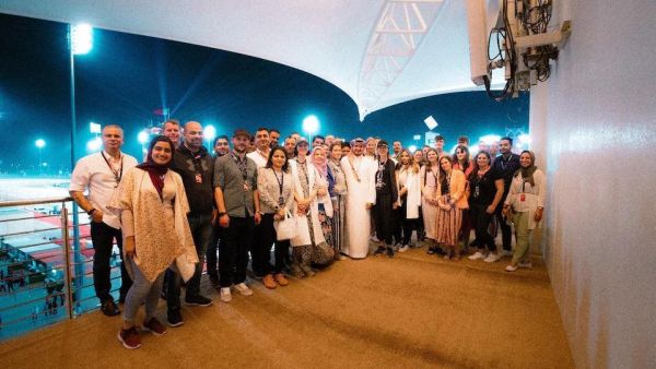استضافت هيئة البحرين للسياحة والمعارض أكثر من 45 ممثلًا للإعلام، ومؤثرًا على مواقع التواصل الاجتماعي، وممثلين لوكالات سفر وسياحة عالمية، وذلك ضمن فعاليات الفورملا 1 استضافت هيئة البحرين للسياحة والمعارض أكثر من 45 ممثلًا للإعلام، ومؤثرًا على مواقع التواصل الاجتماعي، وممثلين لوكالات سفر وسياحة عالمية، وذلك ضمن فعاليات الفورملا 1