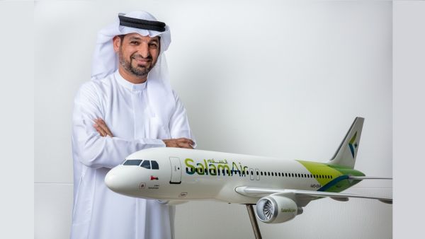 الكابتن محمد أحمد، الرئيس التنفيذي لطيران السلام