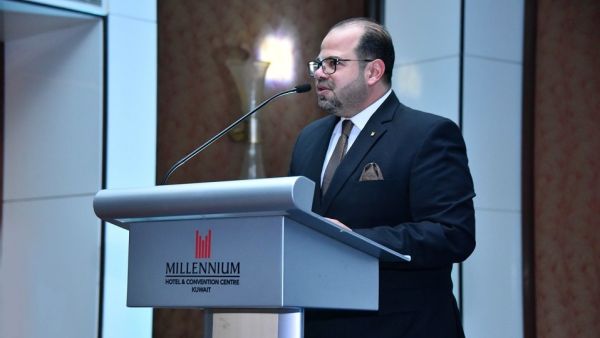السيد فياض عماد، مدير التسويق والمبيعات السيد فياض عماد، مدير التسويق والمبيعات