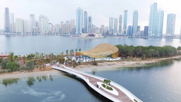تبرز الشارقة كواحدة من أهم الوجهات السياحية الجاذبة للسياح السعوديين باعتبارها وجهة عائلية وثقافية فريدة، تجمع بين الإرث الحضاري والغنى الطبيعي والمرافق السياحية والترفيهية الحديثة. تبرز الشارقة كواحدة من أهم الوجهات السياحية الجاذبة للسياح السعوديين باعتبارها وجهة عائلية وثقافية فريدة، تجمع بين الإرث الحضاري والغنى الطبيعي والمرافق السياحية والترفيهية الحديثة.