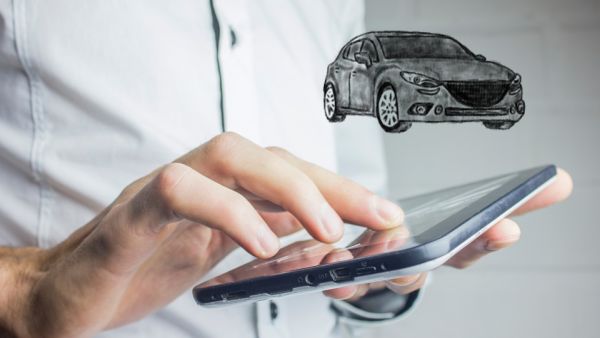 Residents are advised not to transfer money until they see and test the car. (Shutterstock)