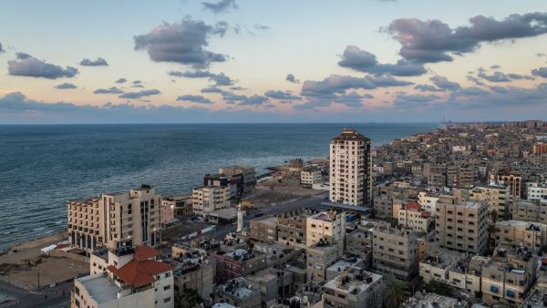 Qatar Project Creates Over 6,000 Jobs in Gaza. (Shutterstock)