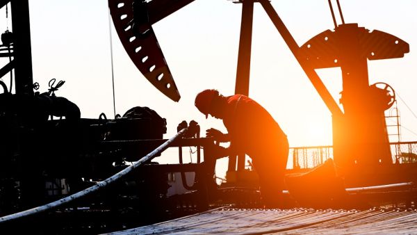 Research: Volumes From New Oil & Gas Projects to Triple in 2019. (Shutterstock)