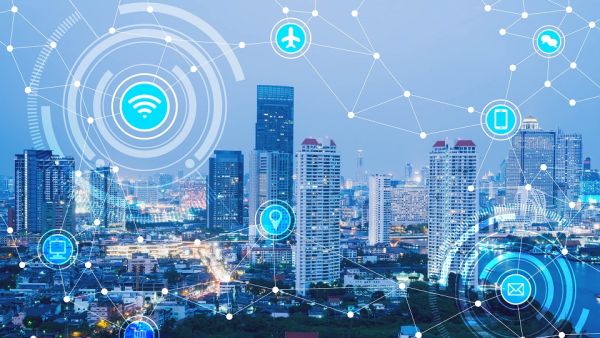 The index says the best cities offering a positive experience for its citizens include Singapore, London, New York, Dubai, Seoul and Barcelona. (Shutterstock)