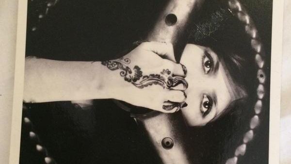 A telling piece (The Choice) by Manal Al-Dowayan (Twitter)