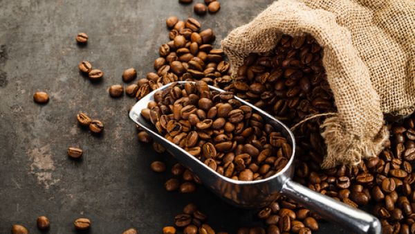 ارتبط شرب ثلاثة أكواب من القهوة يوميًا بانخفاض خطر الوفاة