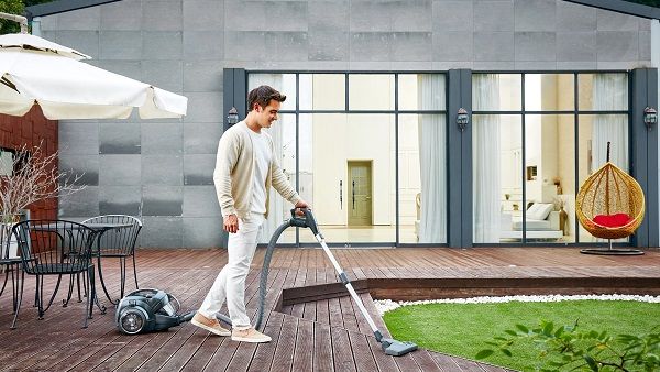 With increased awareness on indoor health and hygiene, innovative, trendy and easy to use vacuum technologies on the rise.