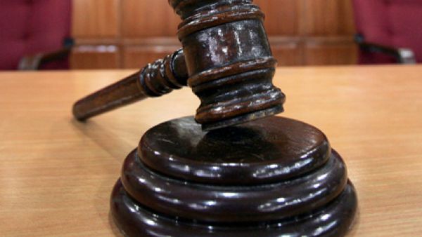 ملك بلجيكا السابق مطلوب أمام المحكمة الدستورية العليا
