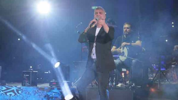 Famous Turkish actor and singer Ozcan Deniz (Twitter)