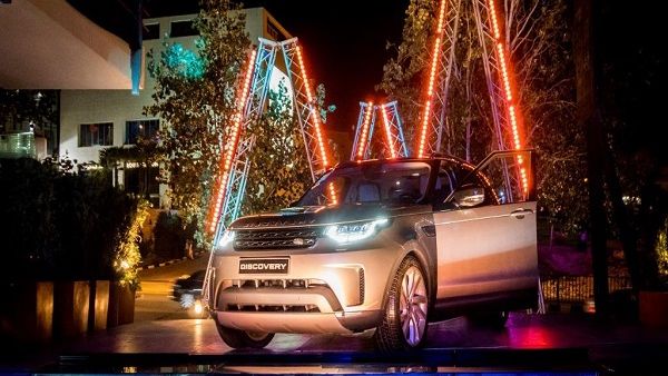The All-New Discovery is available exclusively at the Mahmoudia Motors showroom in Wadi Saqra. The All-New Discovery is available exclusively at the Mahmoudia Motors showroom in Wadi Saqra.
