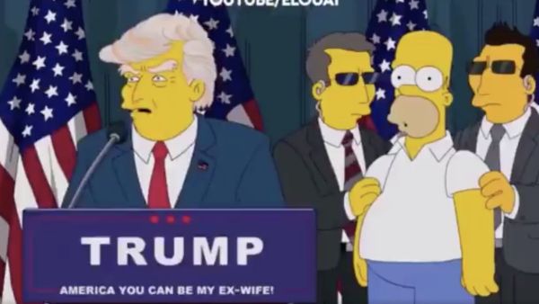 'Super Trump' Video Tweet (Twitter)