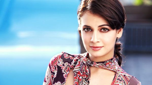 Bollywood beauty Dia Mirza to star alongside Iranian hunk Mohammad Reza Golzar in new film. (shortday.in)