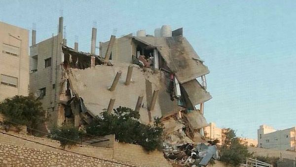 Town Salt near Amman in under terror attack (Twitter)