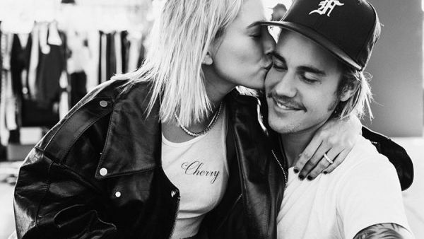Justin Bieber with Hailey Baldwin (Twitter)