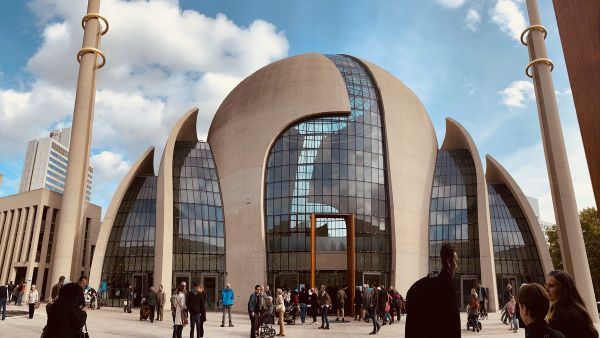 Cologne Central Mosque (Twitter)