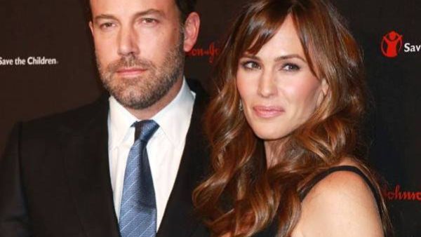 Ben Affleck and Jennifer Garner (Twitter)