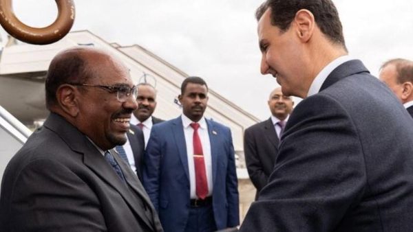 Sudan’s Omar al-Bashir received by Bashar Al-Assad in Damascus Airport. (Twitter)