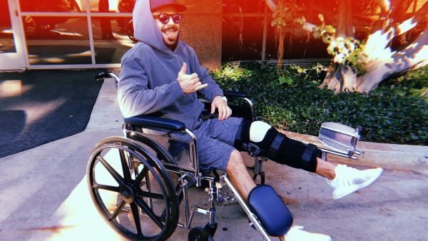 Zac Efron (Twitter)
