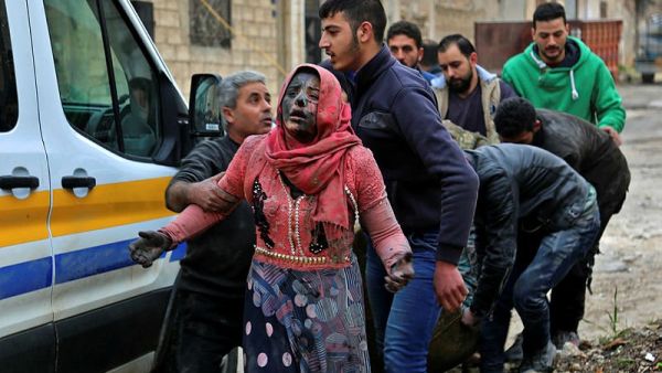 At least 10 civilians were killed and 34 others injured by regime artillery shelling on residential areas in the country's northwestern Idlib province (Twitter)