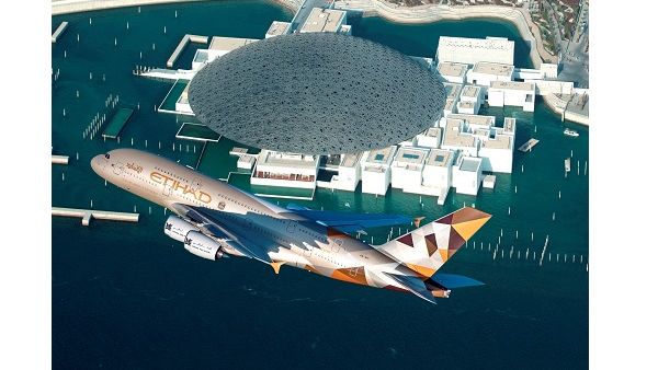 الاتحاد للطيران A380 متحف اللوفر أبو ظبي