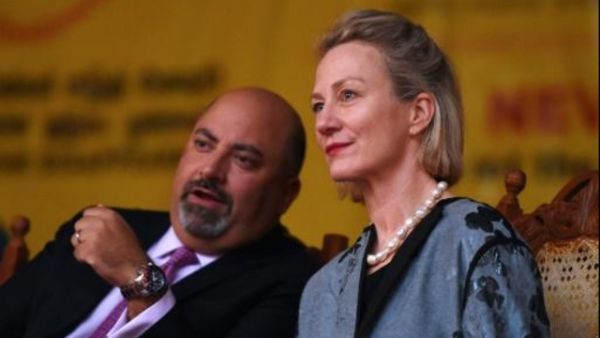 اليس ويلز، المسؤولة البارزة في مكتب وزارة الخارجية لشؤون جنوب ووسط اسيا
