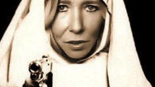 مغنية "الراب" البريطانية السابقة سالي جونز