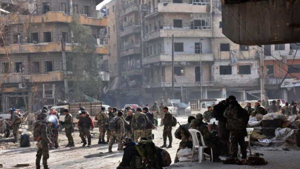 قوات النظام تواصل معركتها لانتزاع آخر أحياء المعارضين في حلب