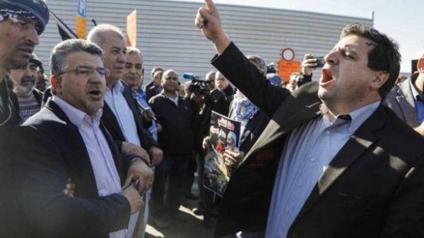 عرب اسرائيل يتظاهرون في القدس