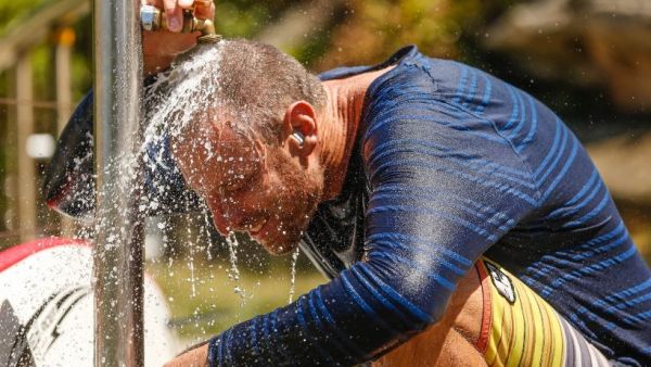 موجة حر تضرب استراليا والسلطات تحذر المواطنين

