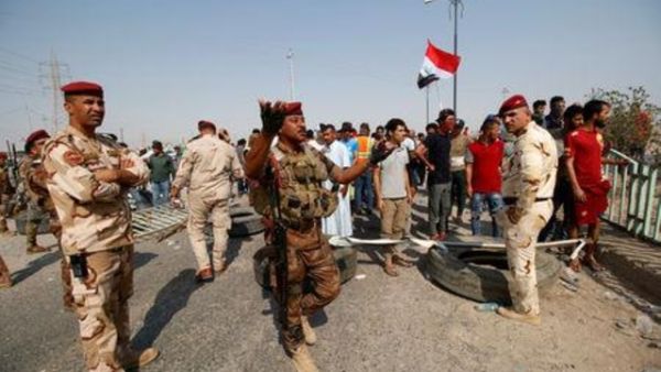 جنود عراقيون بميناء أم قصر في البصرة 
