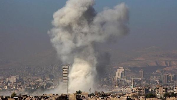 عشرات القتلى مع تجدد الغارات الجوية على شرق حلب

