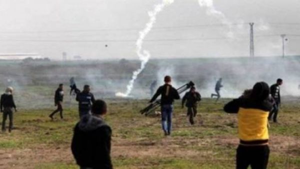 إصابة 13 فلسطينيا برصاص القوات الإسرائيلية قرب حدود غزة