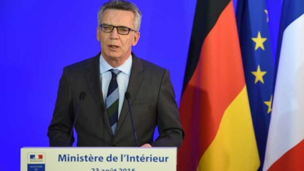 وزير الداخلية توماس دو ميزيير