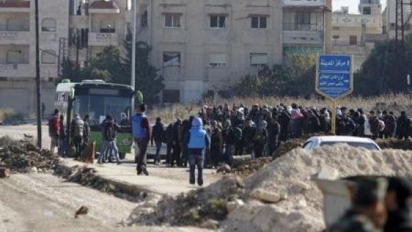 تأجيل إجلاء المعارضة المسلحة من حمص السورية