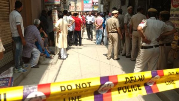 العثور على 10 جثث معلقة بسقف منزل في الهند