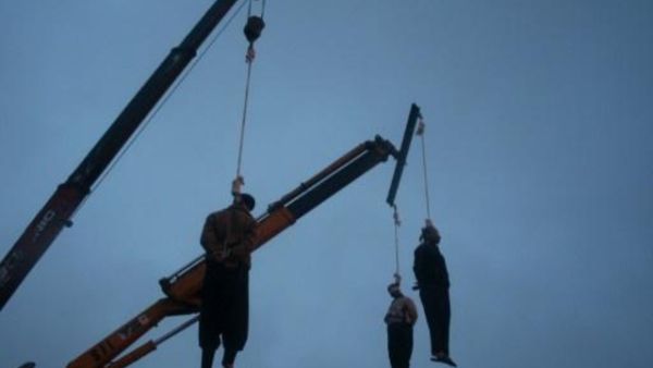 اعدام تجار مخدرات في ساحة قم
