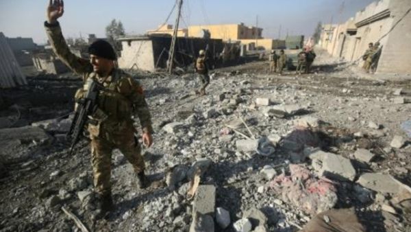 قوات عراقية في حي الانتصار في شرق الموصل

