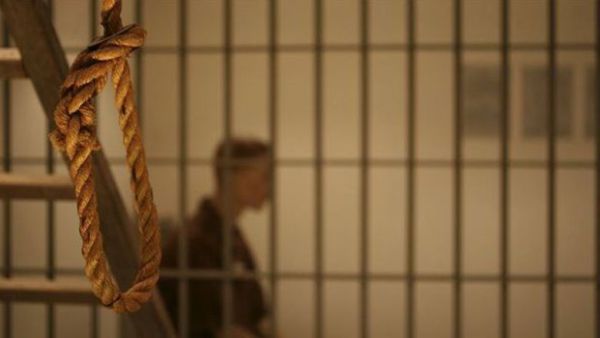 العراق يعدم 12 مدانا بالإرهاب دفعة واحدة بناء على اوامر العبادي