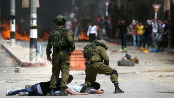 الاحتجاجات تضامنا مع الاسرى المضربين بسجون إسرائيل تثير مخاوف أمنية