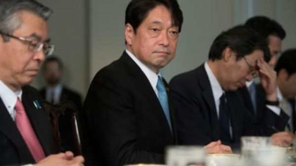 وزير الدفاع الياباني ايتسونوري اونوديرا