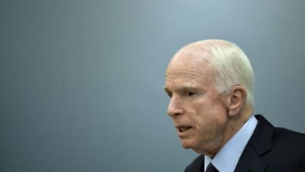 السناتور الجمهوري جون ماكين