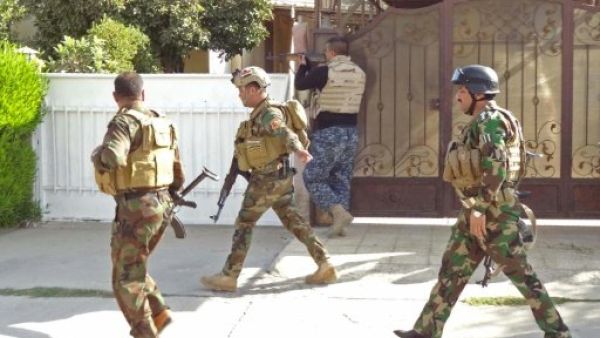 دورية للشرطة العراقية وقوات البشمركة في احياء كركوك الجنوبية
