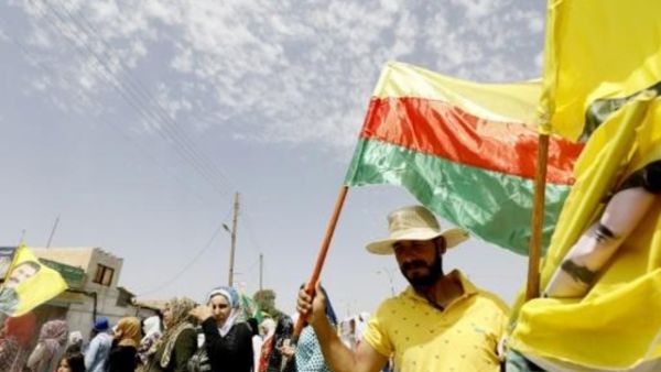 تظاهرة لأكراد سوريا في القامشلي
