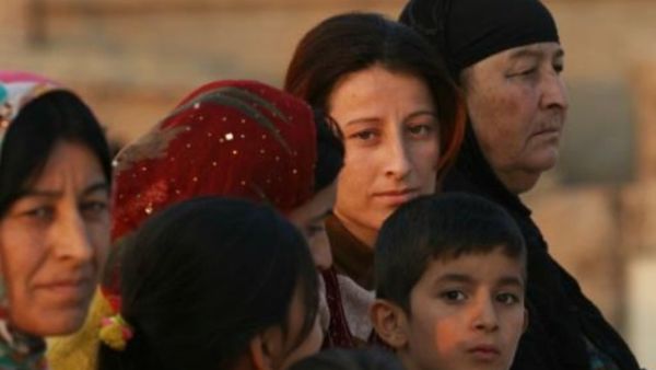 اكراد من الطائفة الكاكائية في قرية قرب كلك
اكراد من الطائفة الكاكائية في قرية قرب كلك