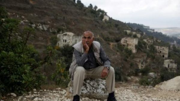 قرية لفتا المهجورة على تلال القدس قد تختفي الى الابد