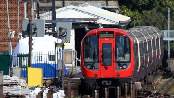 تنظيم داعش يعلن مسؤوليته عن هجوم مترو لندن
