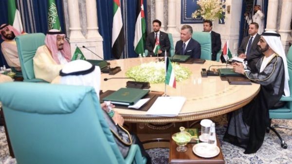 انطلاق قمة مكة الرباعية لدعم الأردن

