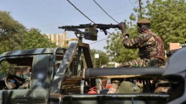 دورية للجيش النيجري في نيامي
